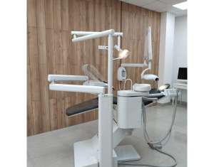 SYSTEMATICA 1060 б/у - стоматологическая установка с верхней подачей инструментов | KaVo (Германия)